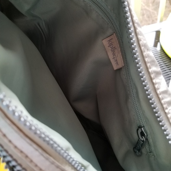 Kipling Iridescent Tan Crossbody Bag with Monkey - Picture 4 of 8